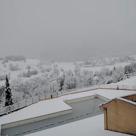 En Vercors Apartment *
